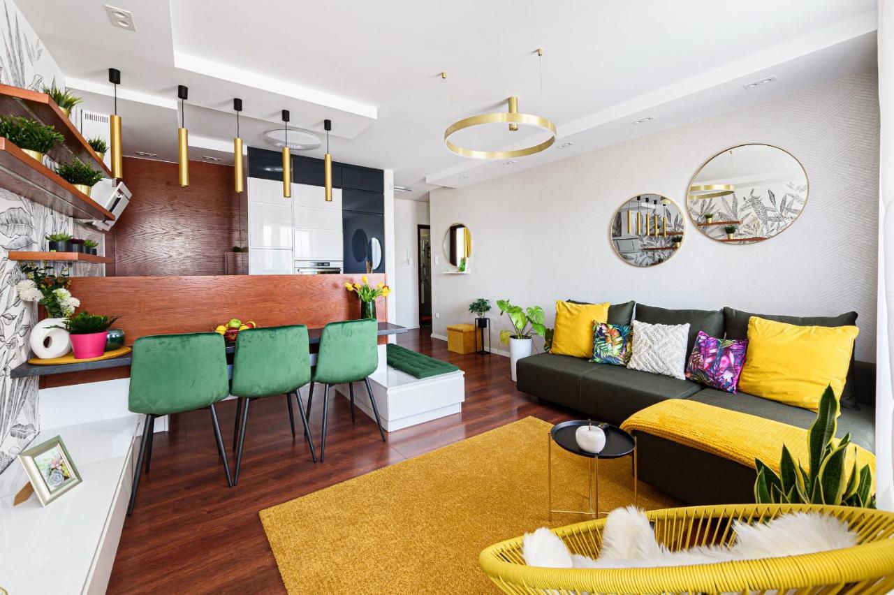 Hid19 Apartman Gyor Belvaros-Free Parking-Terrace Az Rq Vizi Elmenypark Es Gyogyfuerdonel Екстериор снимка